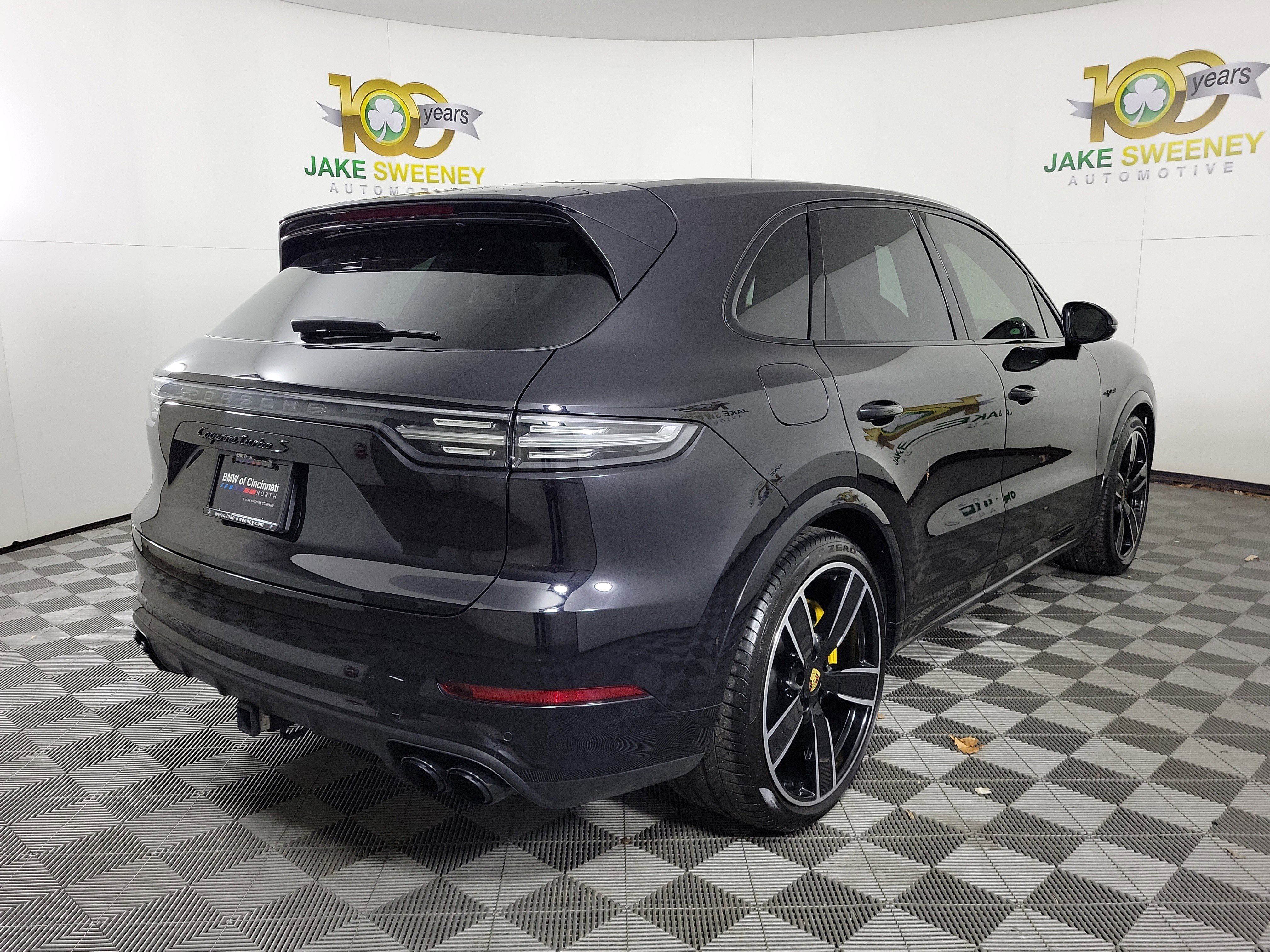 Used 2022 Porsche Cayenne Turbo S image 7