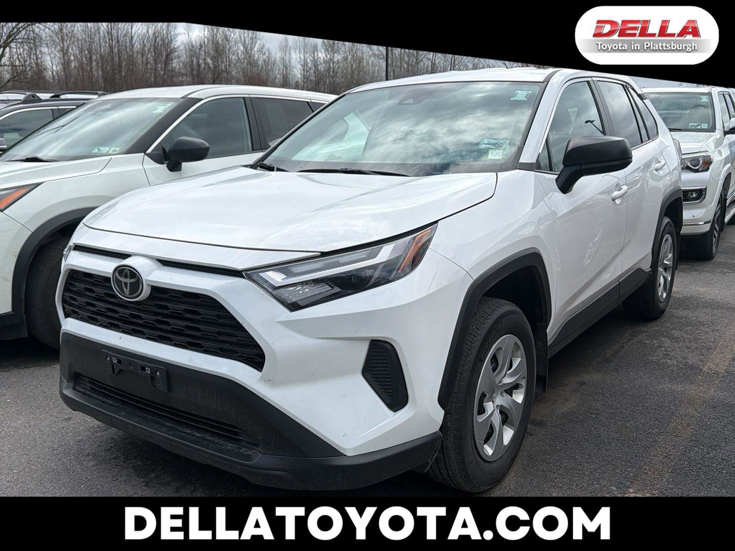 Used 2023 Toyota RAV4 LE image 1
