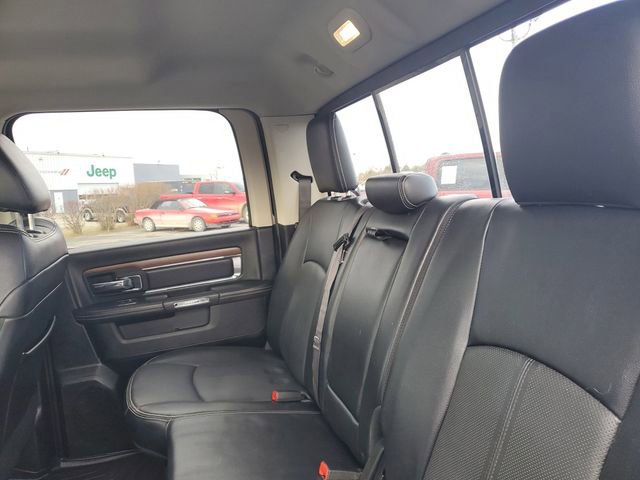 Used 2019 RAM 1500 Laramie w/ Cold Weather Group image 28
