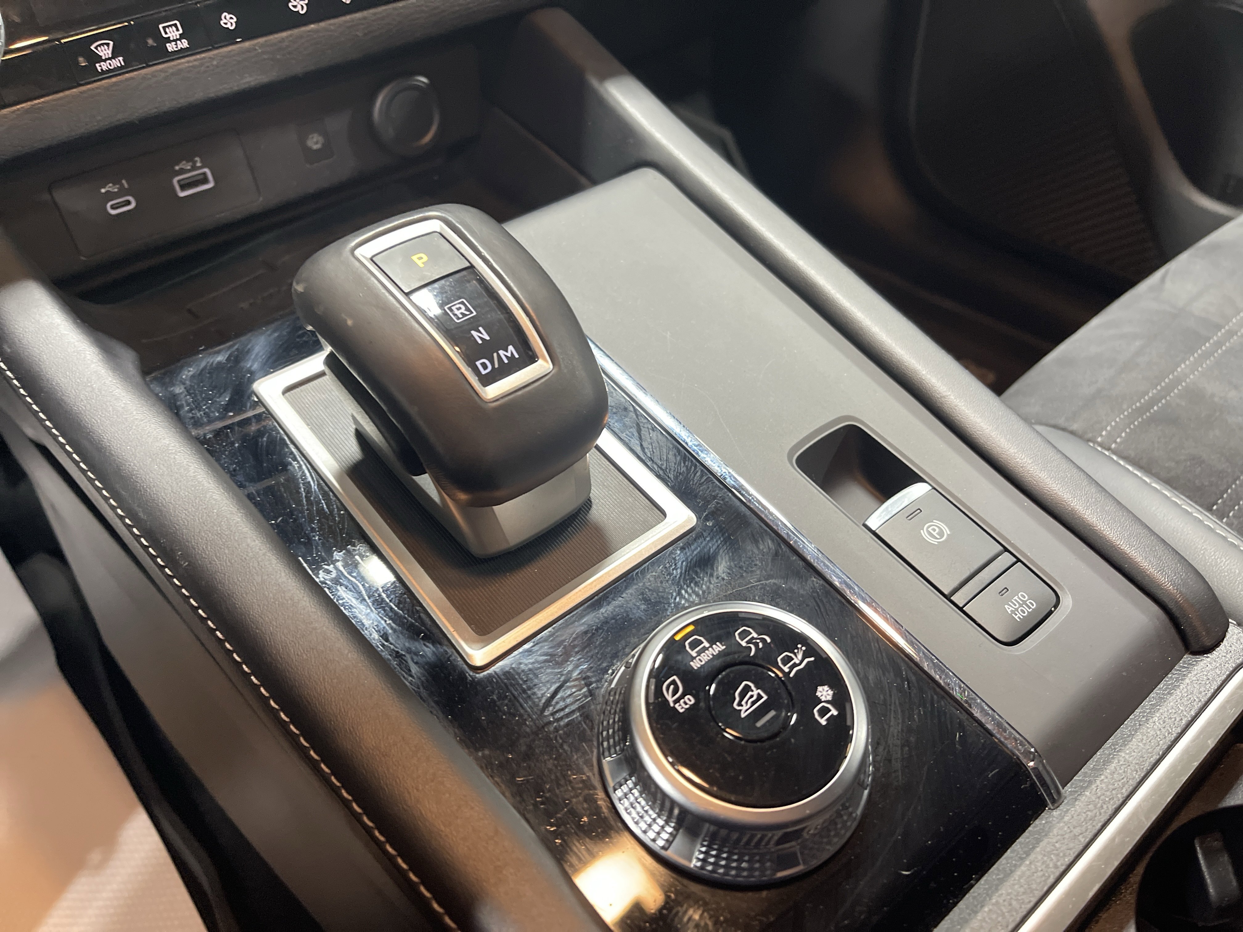 Used 2022 Mitsubishi Outlander SE image 25