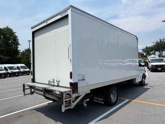 New 2026 Chevrolet Express 4500 w/ Power Convenience Package RWD image 7
