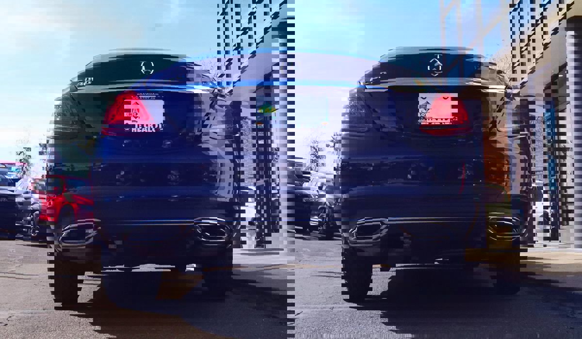 Used 2020 Mercedes-Benz C 300 Sedan w/ Premium Package image 12