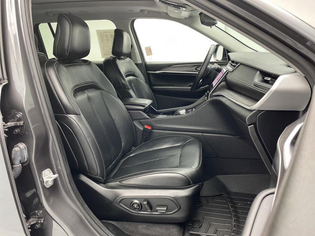 Used 2021 Jeep Grand Cherokee L Limited w/ Trailer Tow Group (B) image 51