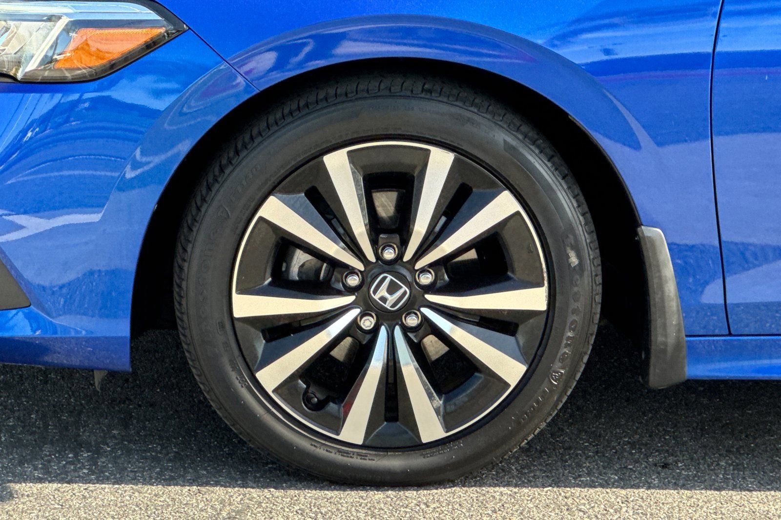 Used 2023 Honda Civic EX image 25