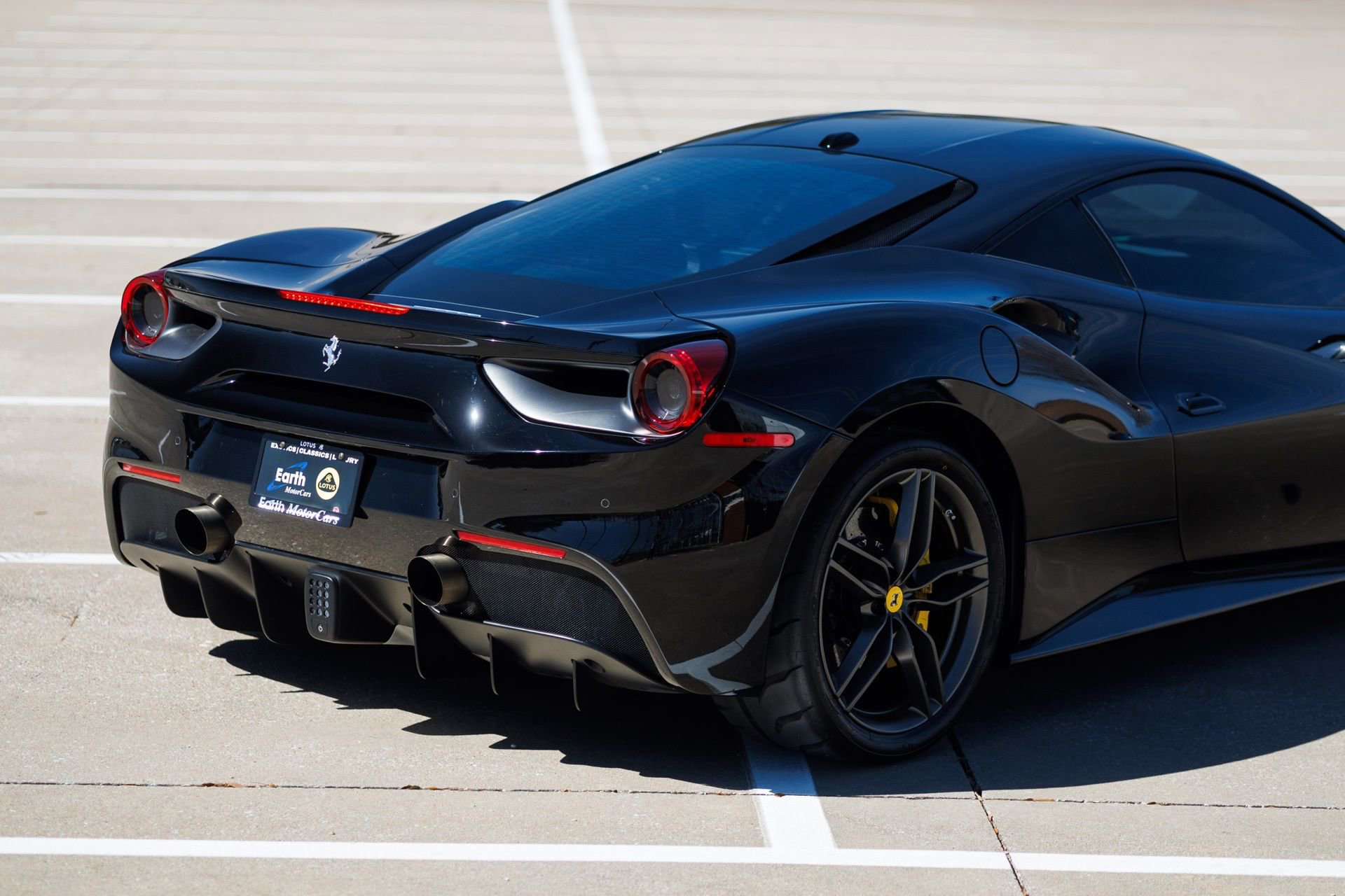 Used 2017 Ferrari 488 GTB image 21