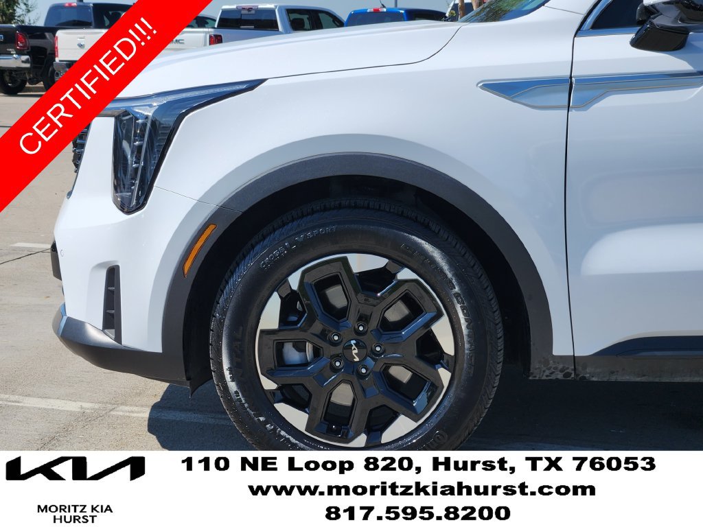 Certified 2025 Kia Sorento S w/ Panoramic Sunroof Package FWD image 13
