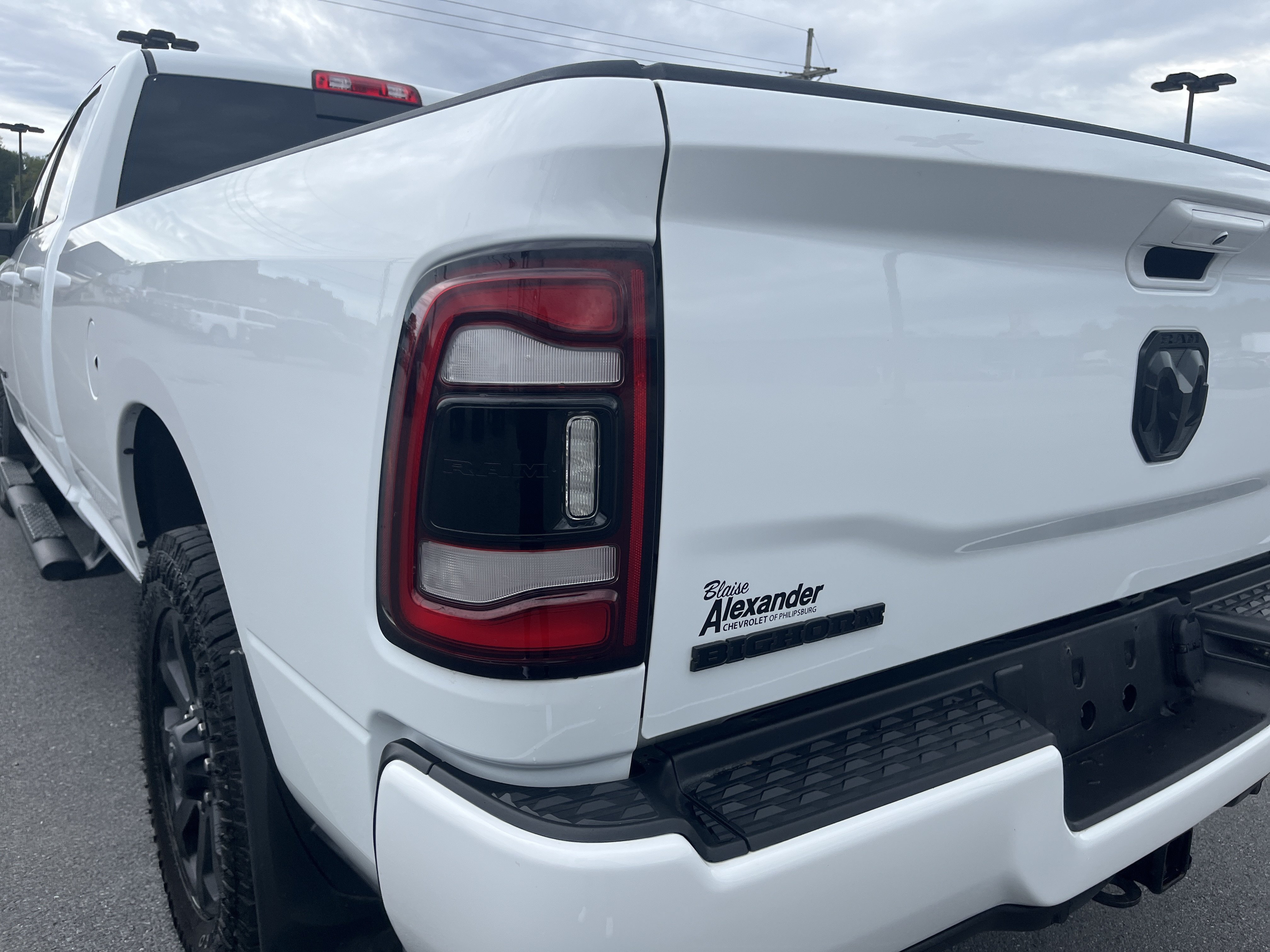 Used 2023 RAM 3500 Big Horn w/ Level B Equipment Group AWD/4WD image 14