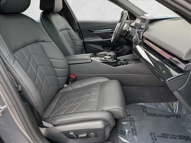 Certified 2025 BMW i5 M60 AWD/4WD image 22