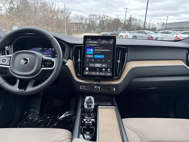 Used 2026 Volvo XC60 B5 Plus w/ Climate Package image 15