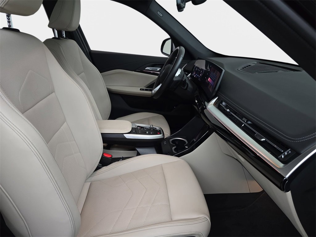 Used 2024 BMW X1 xDrive28i w/ Convenience Package image 11