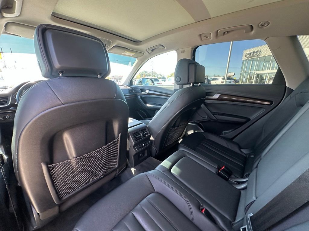 Used 2020 Audi Q5 2.0T Premium w/ Convenience Package image 17