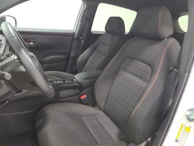 Used 2025 Honda HR-V Sport image 17