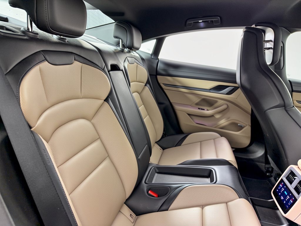 Certified 2025 Porsche Taycan 4S AWD/4WD image 29
