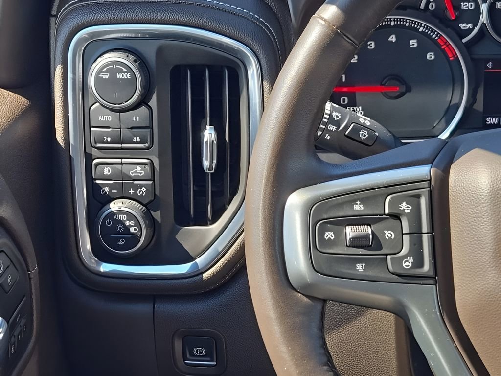 Used 2021 Chevrolet Silverado 1500 LTZ w/ Safety Package II AWD/4WD image 22