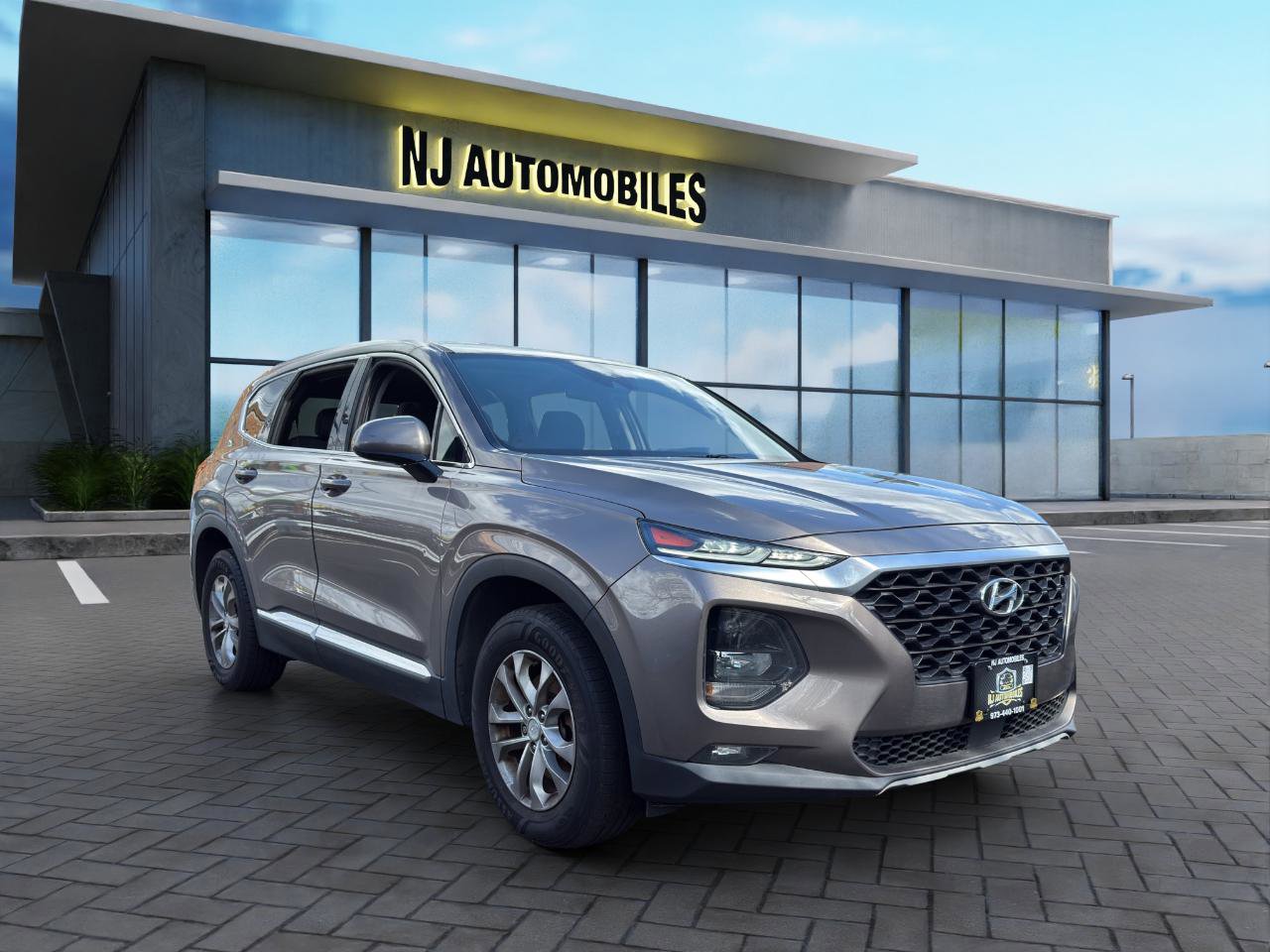 Used 2019 Hyundai Santa Fe SEL AWD/4WD image 1