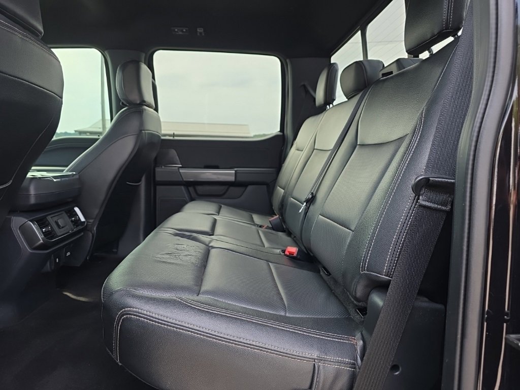 Used 2022 Ford F150 XLT w/ Equipment Group 302A High image 17