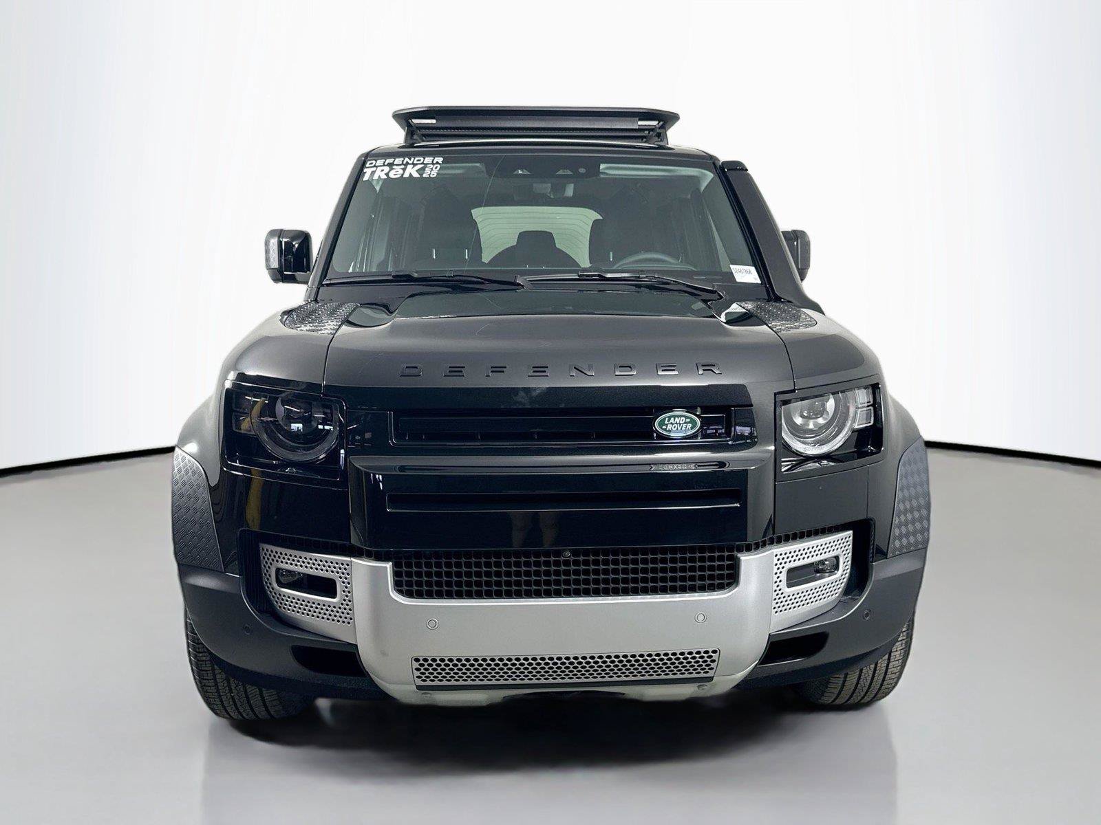 Certified 2025 Land Rover Defender 110 S AWD/4WD image 2
