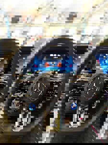 Used 2025 Mercedes-Benz G 63 AMG 4MATIC image 13