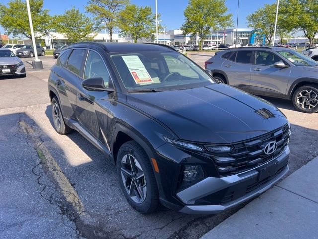 Used 2025 Hyundai Tucson SEL AWD/4WD image 1