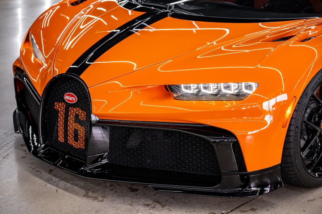 Used 2023 Bugatti Chiron Pur Sport AWD/4WD image 86