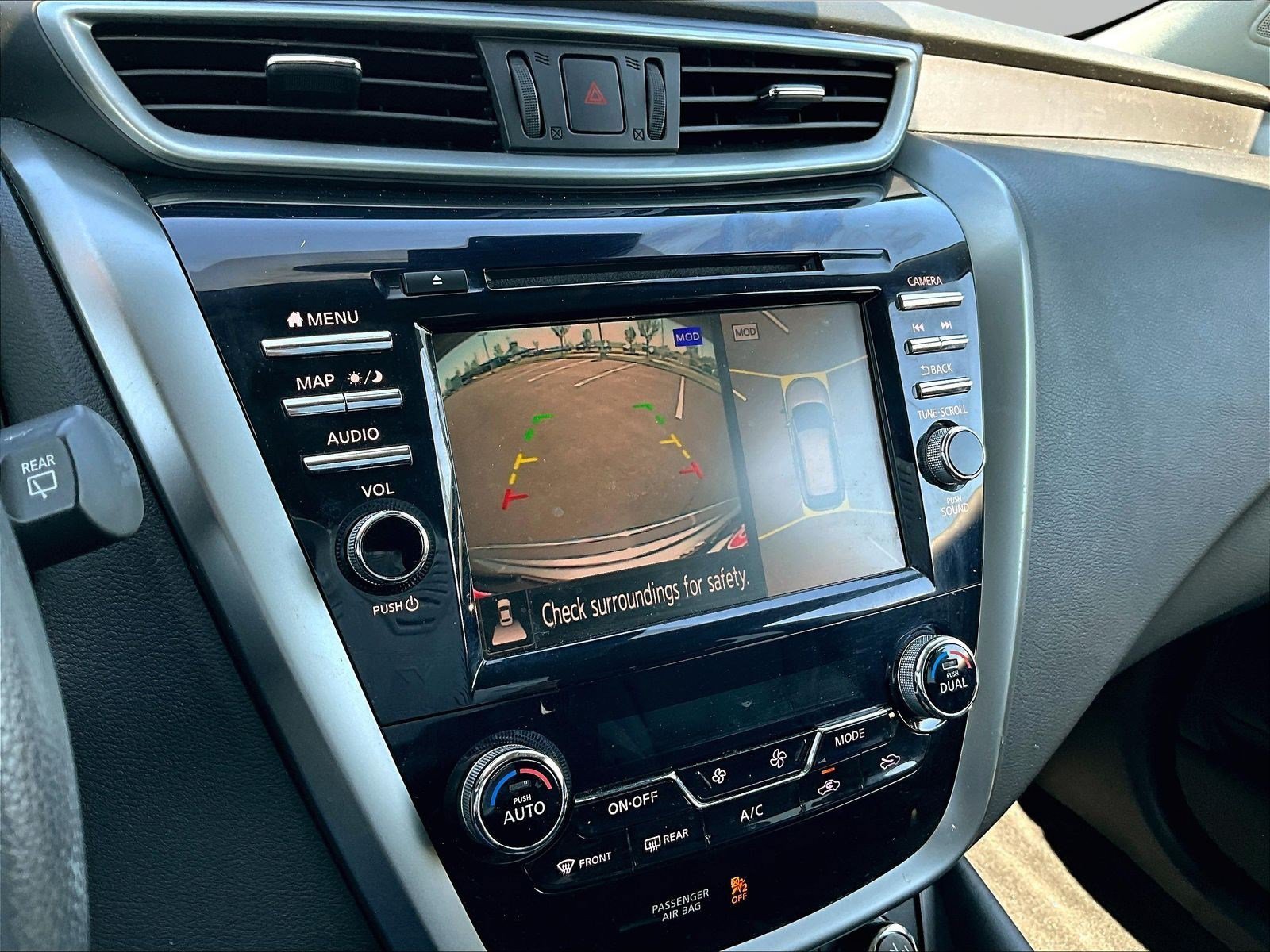 Used 2024 Nissan Murano SL w/ Cargo Package AWD/4WD image 14
