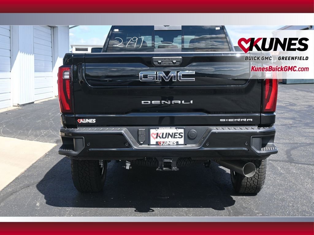 New 2026 GMC Sierra 3500 Denali Ultimate AWD/4WD image 8