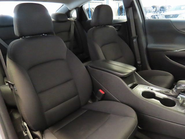 Used 2023 Chevrolet Malibu LT image 6