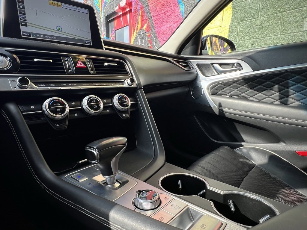 Used 2020 Genesis G70 3.3T w/ Prestige Package image 57