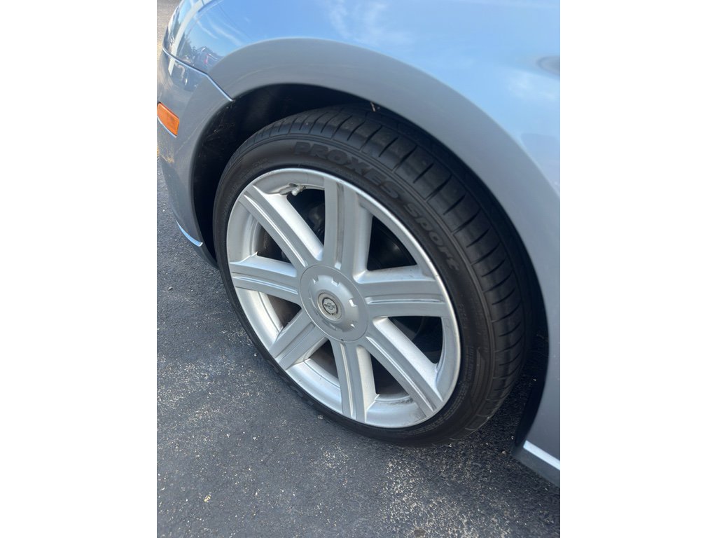 Used 2006 Chrysler Crossfire Limited image 7