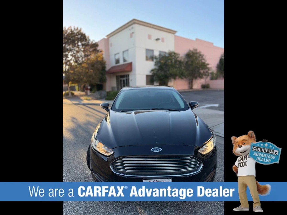 Used 2015 Ford Fusion SE FWD image 45