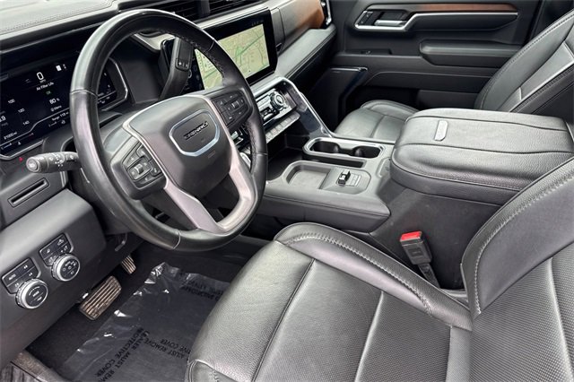 Used 2025 GMC Sierra 3500 Denali image 10