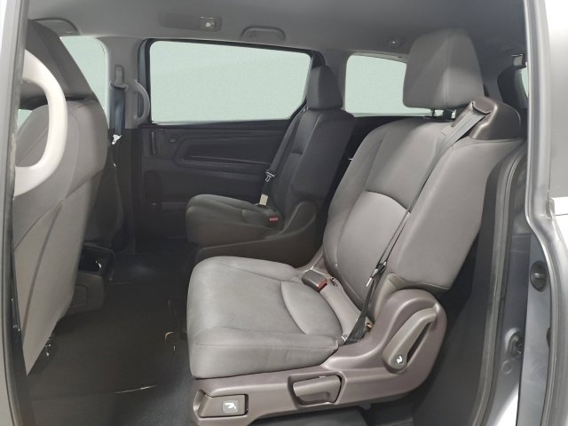 Used 2019 Honda Odyssey LX image 17