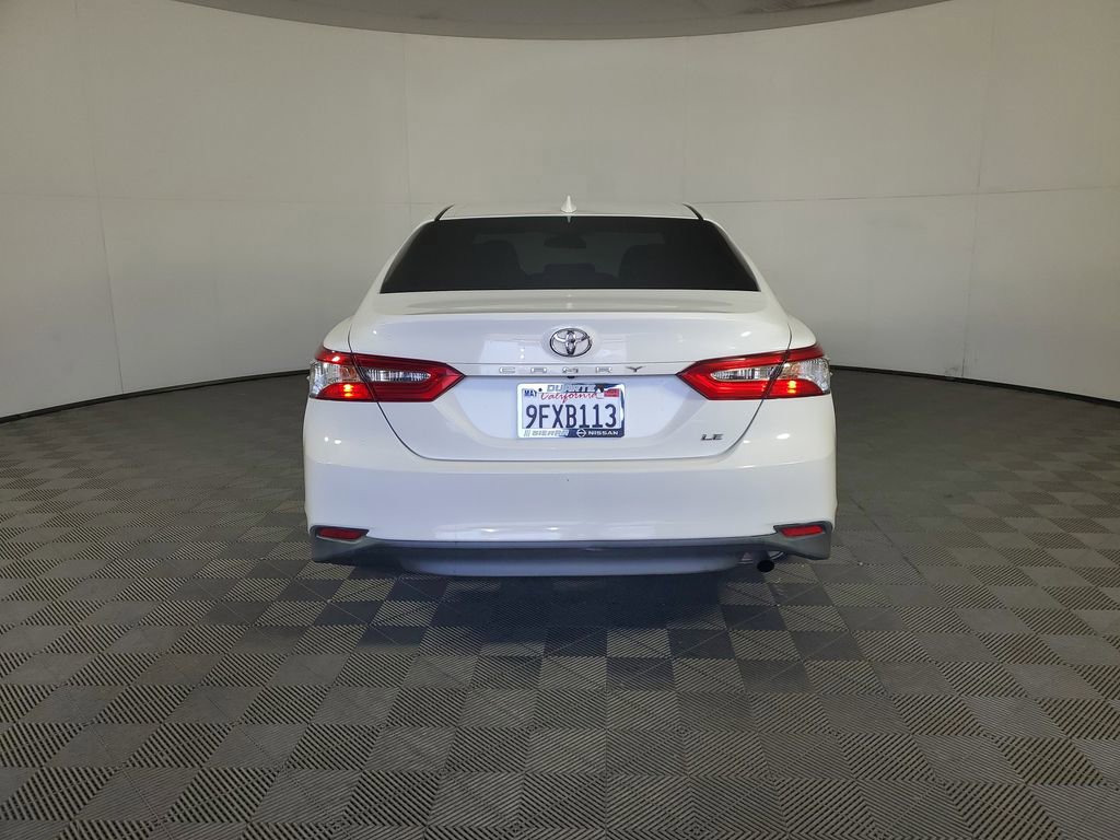 Used 2020 Toyota Camry LE FWD image 5