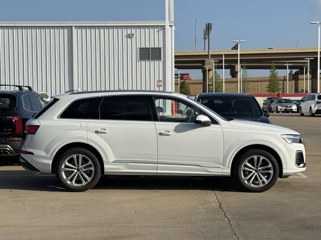 Used 2025 Audi Q7 3.0T Premium Plus image 3