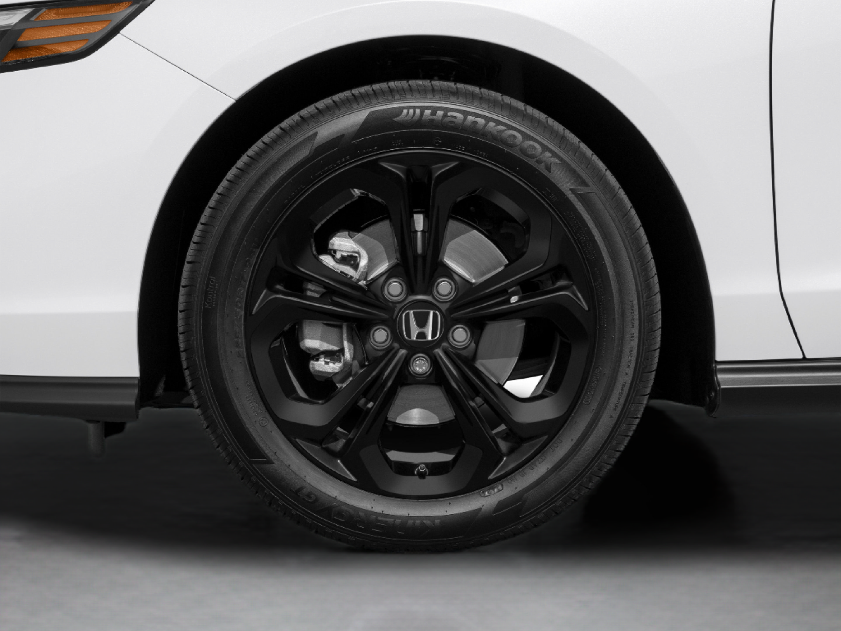 Certified 2025 Honda Accord SE image 45