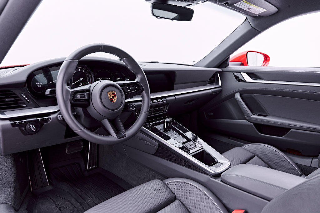 Used 2020 Porsche 911 Carrera 4S AWD/4WD image 2