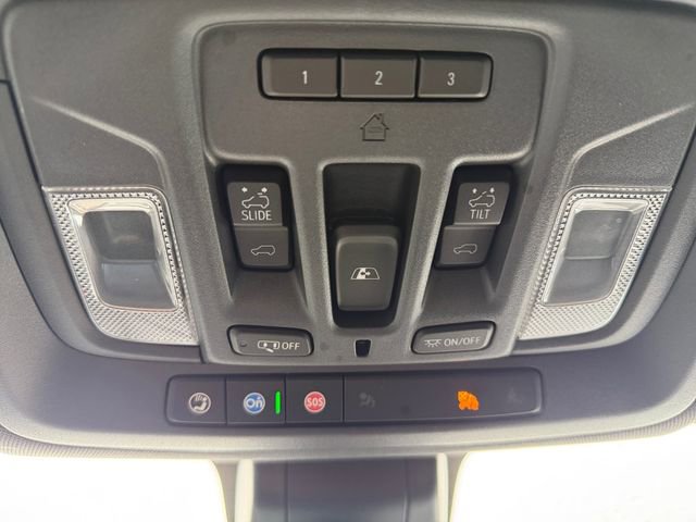 Used 2019 Chevrolet Silverado 1500 High Country image 32