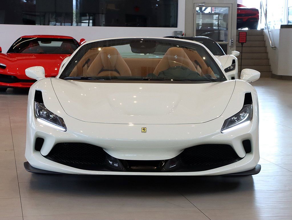 Certified 2022 Ferrari F8 Tributo image 19