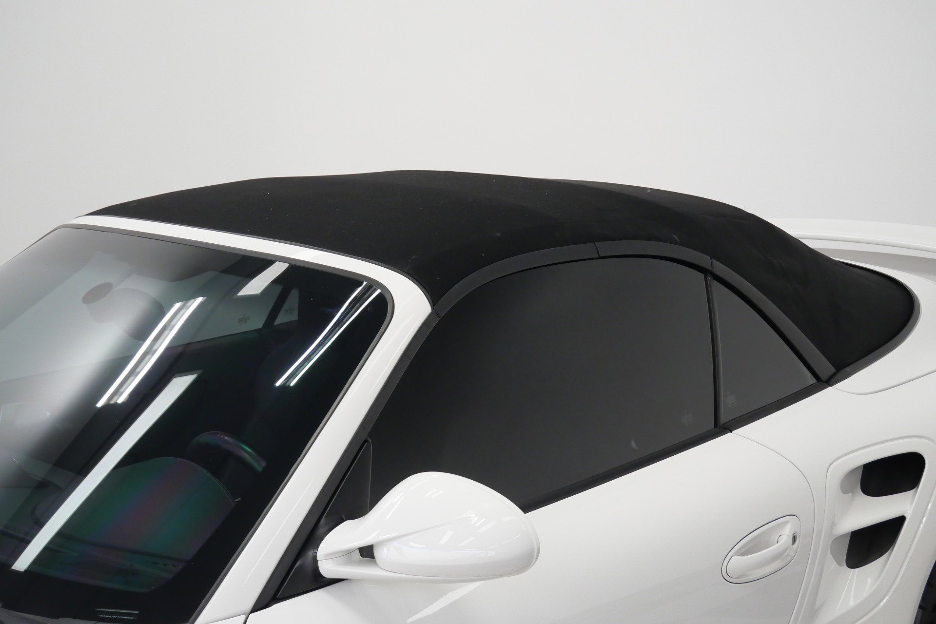 Used 2012 Porsche 911 Turbo S AWD/4WD image 18