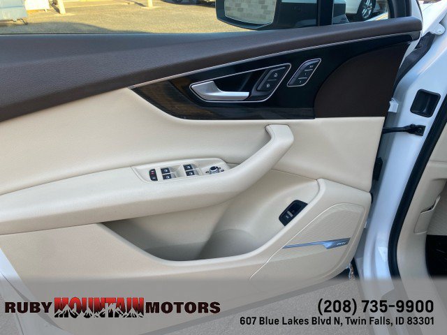 Used 2018 Audi Q7 3.0T Premium Plus AWD/4WD image 12