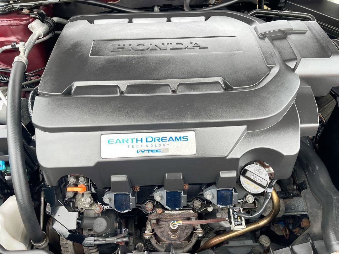 Used 2016 Honda Accord Touring image 18