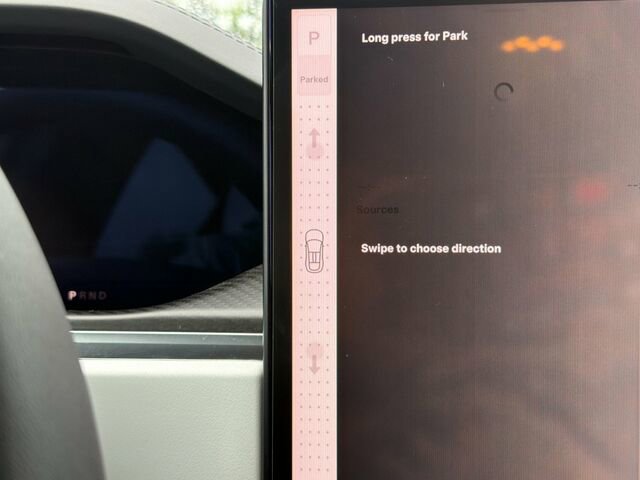 Used 2023 Tesla Model X Plaid image 27