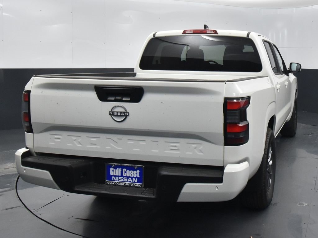 Certified 2025 Nissan Frontier SV image 19