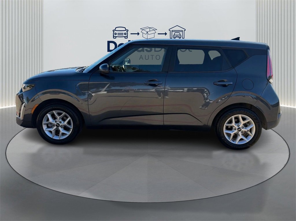 Used 2023 Kia Soul LX w/ Option Group 015 image 8
