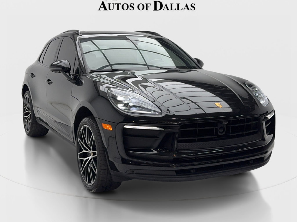 Used 2024 Porsche Macan w/ Premium Plus Package AWD/4WD image 3