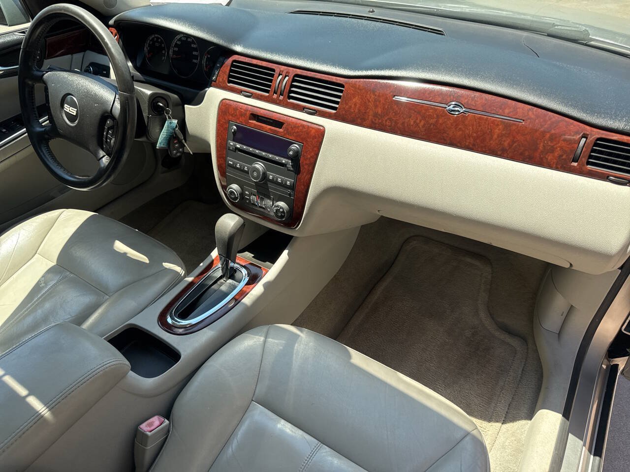 Used 2006 Chevrolet Impala SS FWD image 17