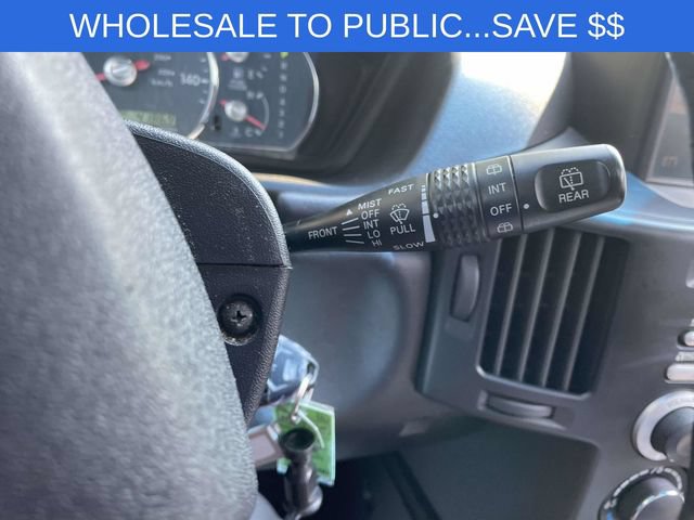 Used 2011 Mitsubishi Endeavor SE FWD image 29