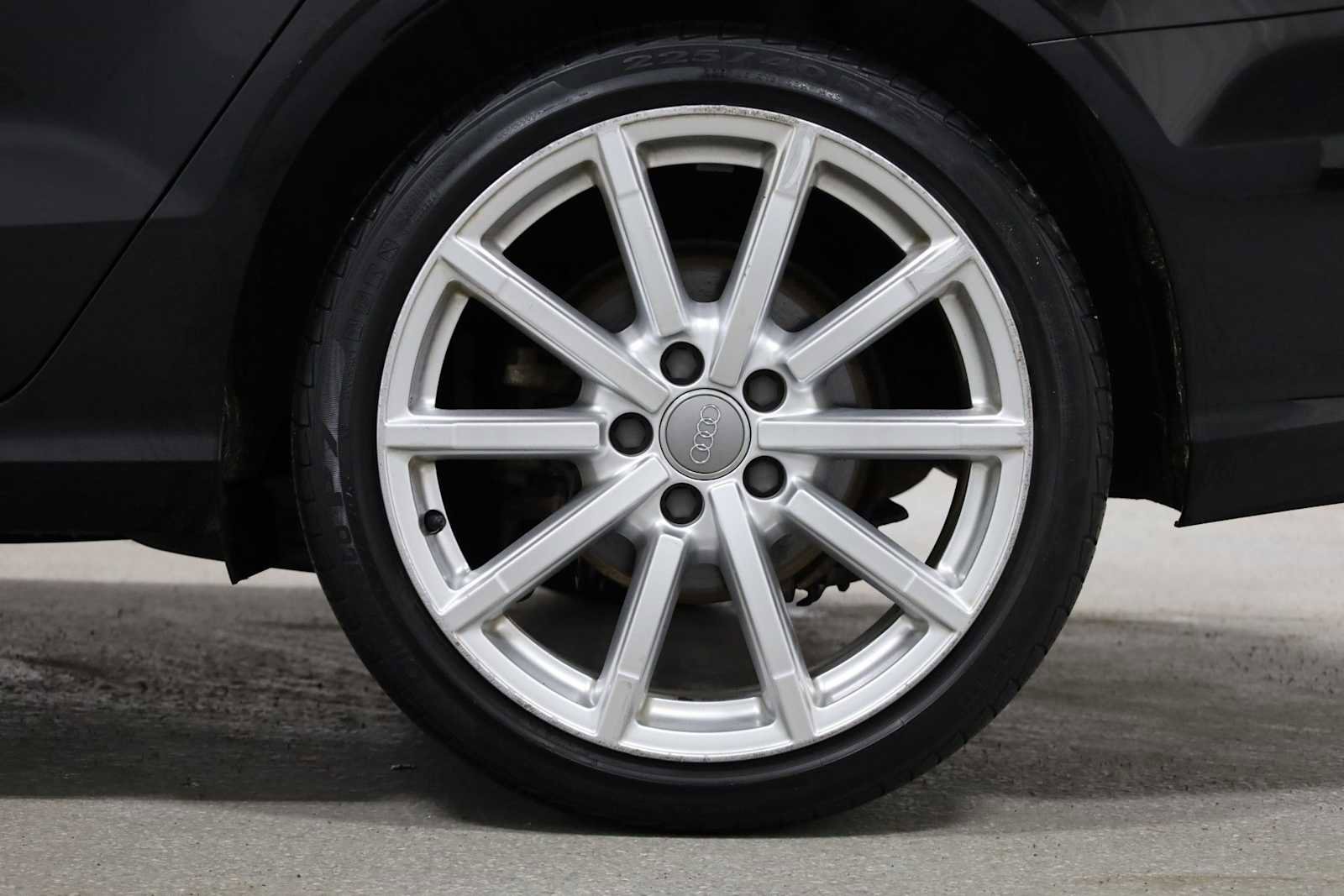 Used 2016 Audi A3 2.0T Premium image 36