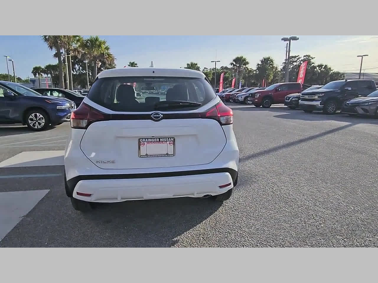 Used 2025 Nissan Kicks Play S image 30