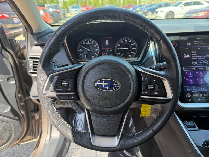 Used 2022 Subaru Outback Premium AWD/4WD image 19